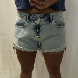 Zara Mid-Rise Frayed Jean Shorts